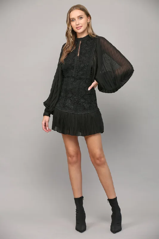 PLEATED LACE SLEEVE DRESS