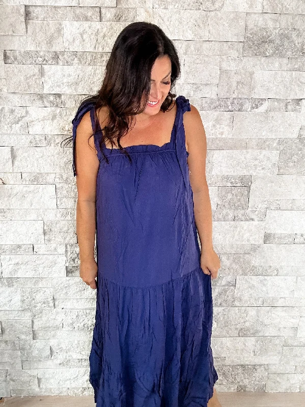 Spin You Around Dress in Navy (S-3XL)