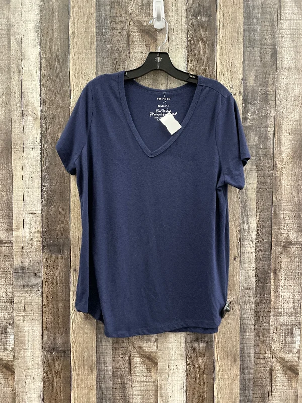 Top Short Sleeve Basic By Torrid In Navy, Size: Xl