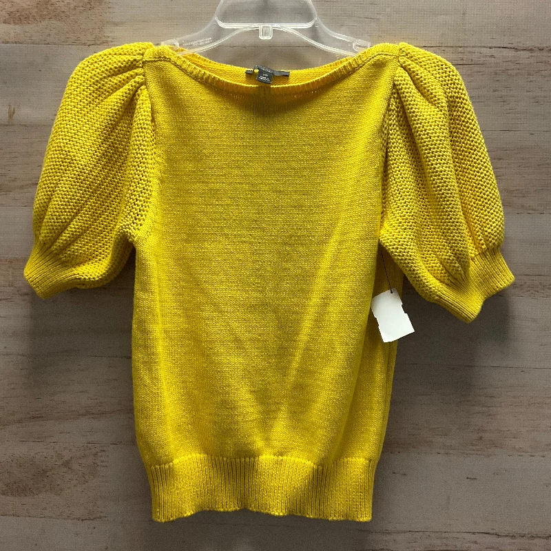 Top Short Sleeve By Ann Taylor In Yellow, Size: Xs